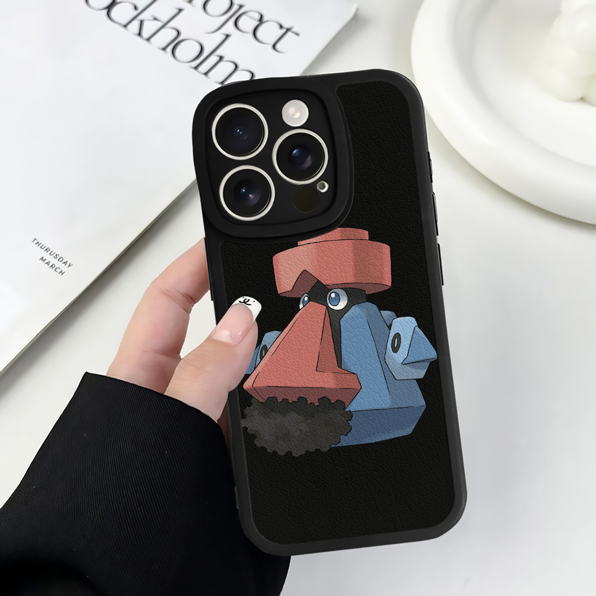 （画像用） ポケットモンスター Pokémon 【iPhone 16シリーズ対応】シリコンスマホケース（レザー調） 材質：シリコン